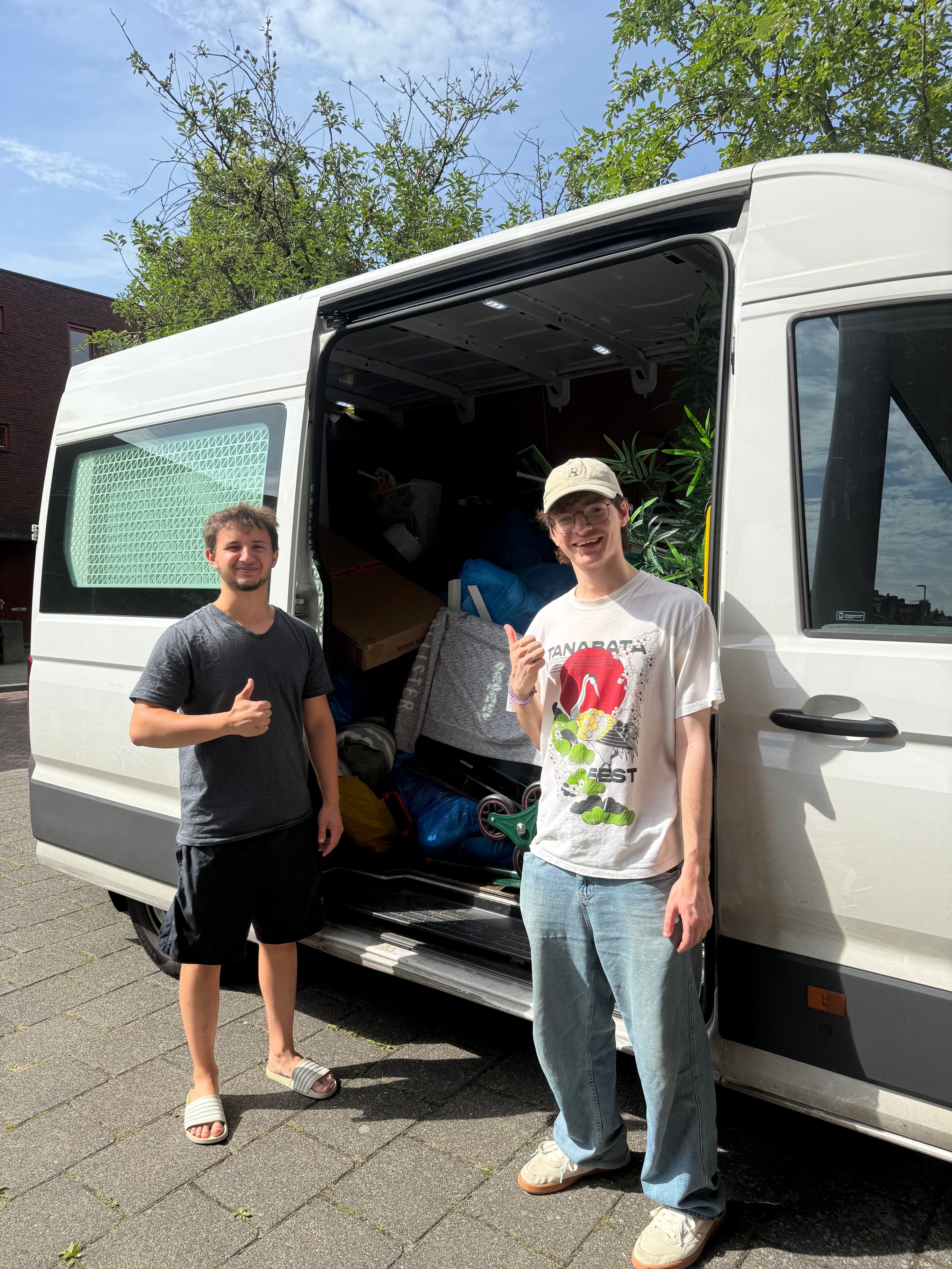 Moving Across the Netherlands: What Long-Distance Man-with-a-Van Really Costs